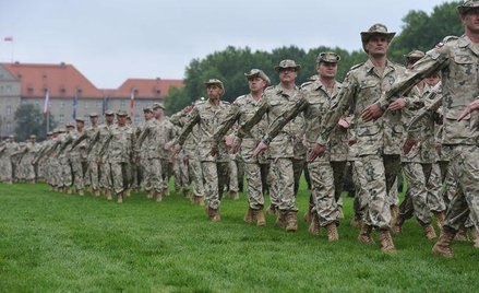 Wstrzymanie wypłaty emerytury wojskowej zaginionego żołnierza, nie oznacza odebrania świadczenia.