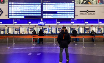 Dworzec kolejowy Warszawa Centralna