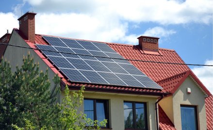Prosumenci i ich domowe instalacje fotowoltaiczne nie będą opodatkowani