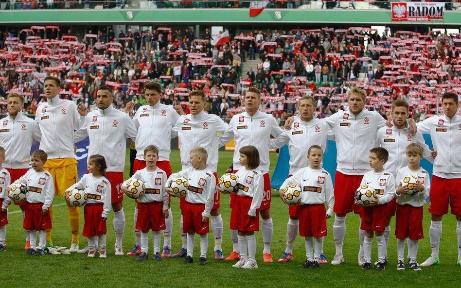 Kolejny spadek Polski w rankingu FIFA