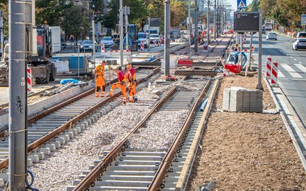 Przystanek przy Och-Teatrze wymaga jeszcze trochę pracy