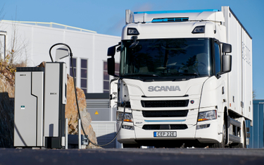 Do końca 2021 roku powstaną dwa standardy ciężarówkowych ładowarek