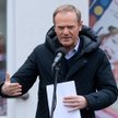 Donald Tusk będzie nadawał z terenu