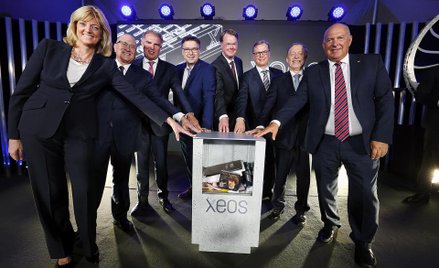 Od prawej: Tadeusz Kościński, podsekretarz Stanu w Ministerstwie Rozwoju Rolf Nikel — ambasador Niem