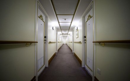 Podczas swojej służby statek odbył ponad 1400 rejsów.