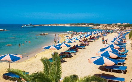 Pafos ma za sobą wszelkie możliwe wcielenia. Mała rybacka wioska 100 lat temu, wielka twierdza w cza