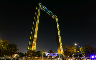 Dubai Frame zaprasza turystów w obłoki