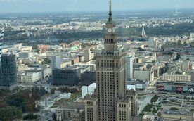 W pięciu salach prezentowane są eksponaty związane z historią, architekturą i funkcjonowaniem Pałacu