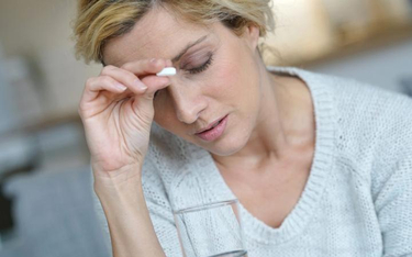 Migrena jest przyczyną problemów emocjonalnych, co może wpływać na relacje i życie rodzin