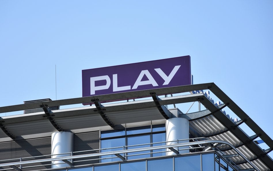Sieć Play z zasięgiem na wakacje. Zainwestowane miliardy