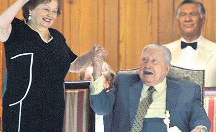 Augusto Pinochet z żoną Lucią w 2006 roku