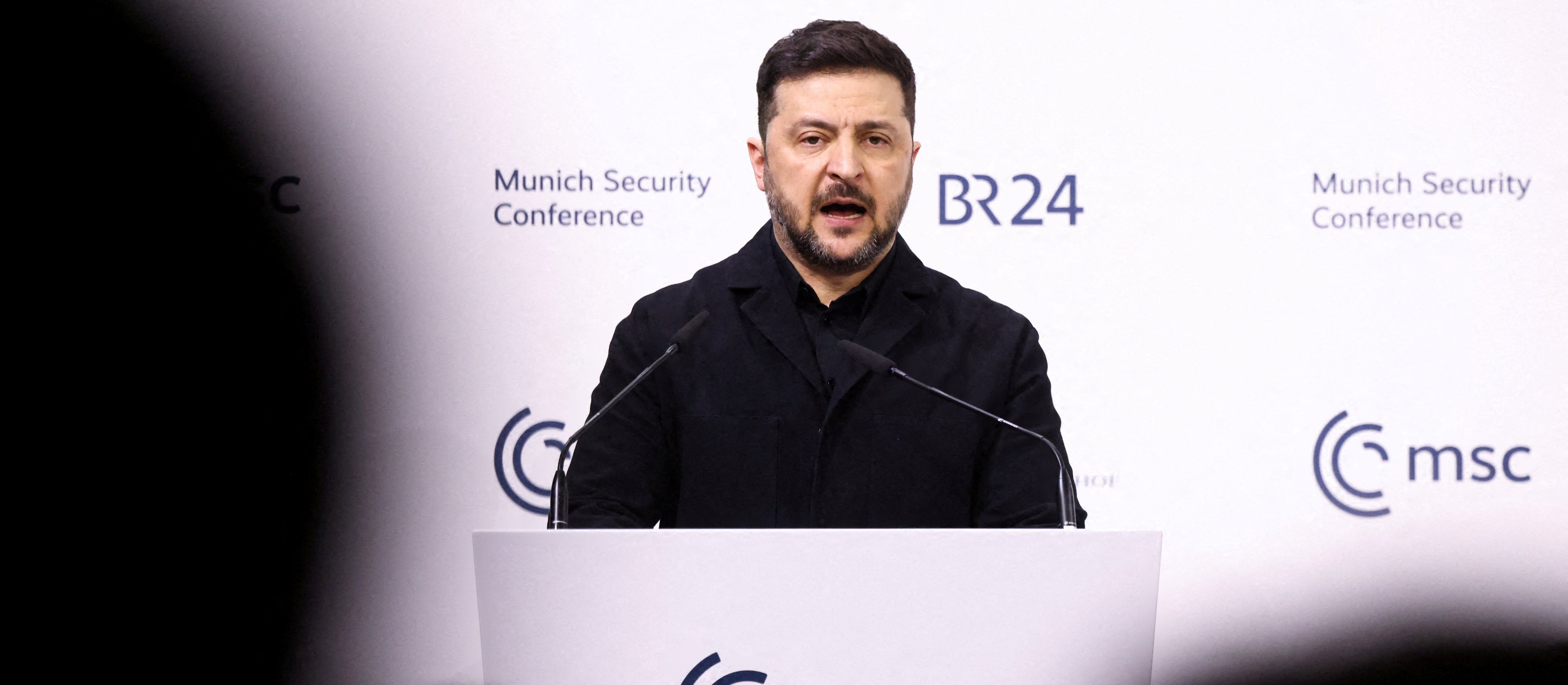 Wołodymyr Zełenski w Monachium mówił gwarancjach pokoju, przystąpieniu do NATO i rosyjskich stratach