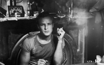 3. Marlon Brando (tu w "Tramwaju zwanym pożądaniem")