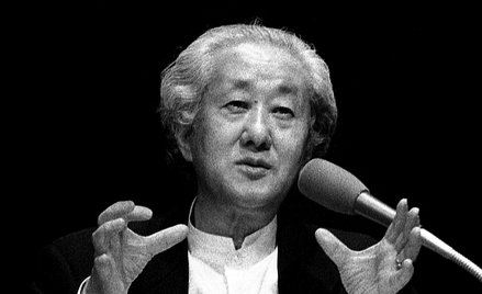 Arata Isozaki w 2019 roku zdobył Nagrodę Pritzkera, nazywaną architektonicznym Oscarem.