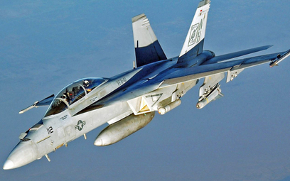 F1 Wielozadaniowy samolot bojowy Boeing F/A-18F Super Hornet. Fot./USAF/TSgt Rob Tabor.