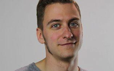 Tomasz Kutera, publicysta piszący o grach wideo.