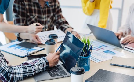 Staże w nowej odsłonie mogą stać się dla firm nieopłacalne