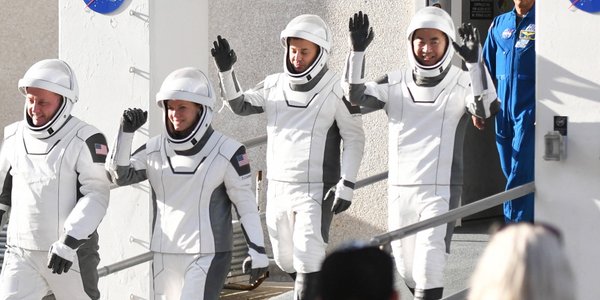 Problemy w kosmosie. NASA może skrócić misję astronautów