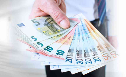 Eksperyment w Niemczech: 120 osób będzie dostawać po 1200 euro