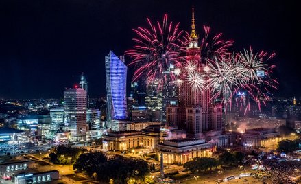 Jeszcze przed rezygnacją z miejskich imprez sylwestrowych, Warszawa odeszłą z noworocznych pokazów s