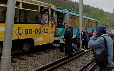 Zderzenie tramwajów w Rosji. Ponad 100 osób zostało rannych, jedna zginęła