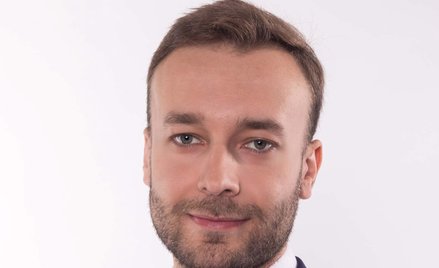 Patryk Pyka analityk, DI Xelion