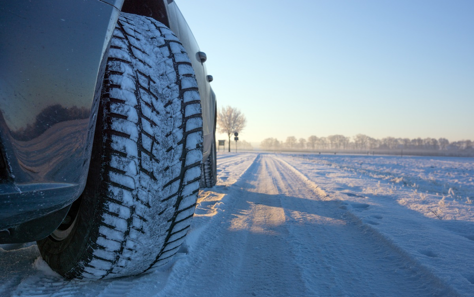 Brak „zimówek”? Kłopoty z auto casco