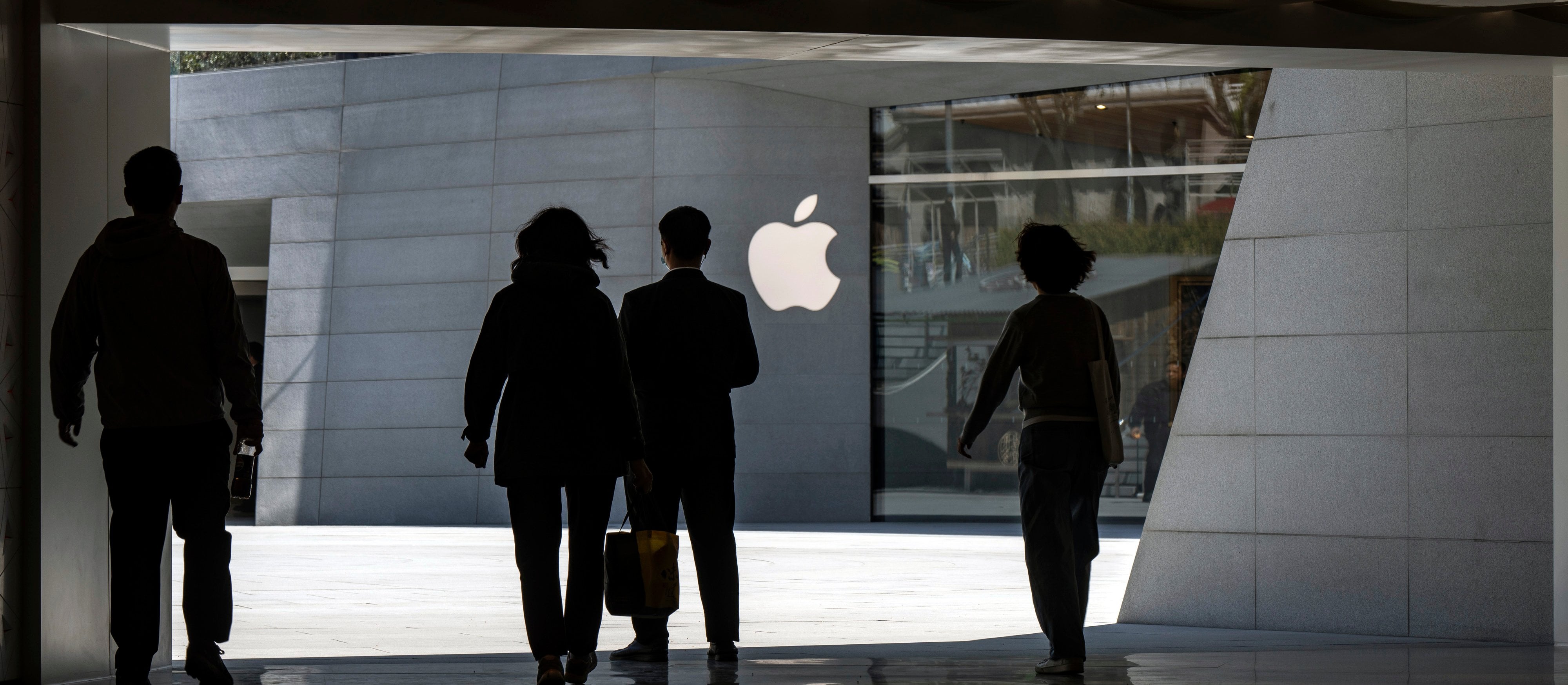 Takiego iPhone'a jeszcze nie było. Wyciekły szczegóły nowego modelu