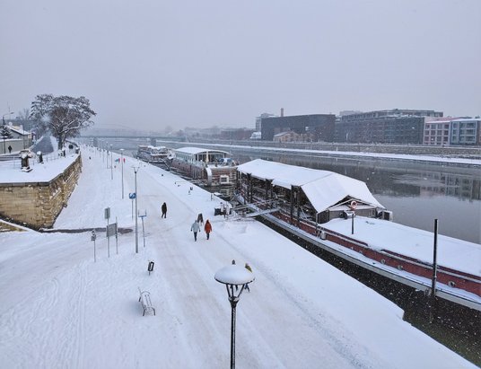 Bulwary wzdłuż Wisły w&nbsp;Krakowie powstały jako część głównego węzła w&nbsp;projekcie mającym poł