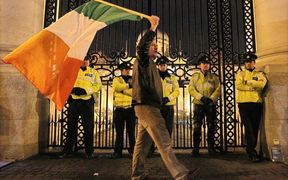 Irlandczycy chcą pomocy.Czy będą następni