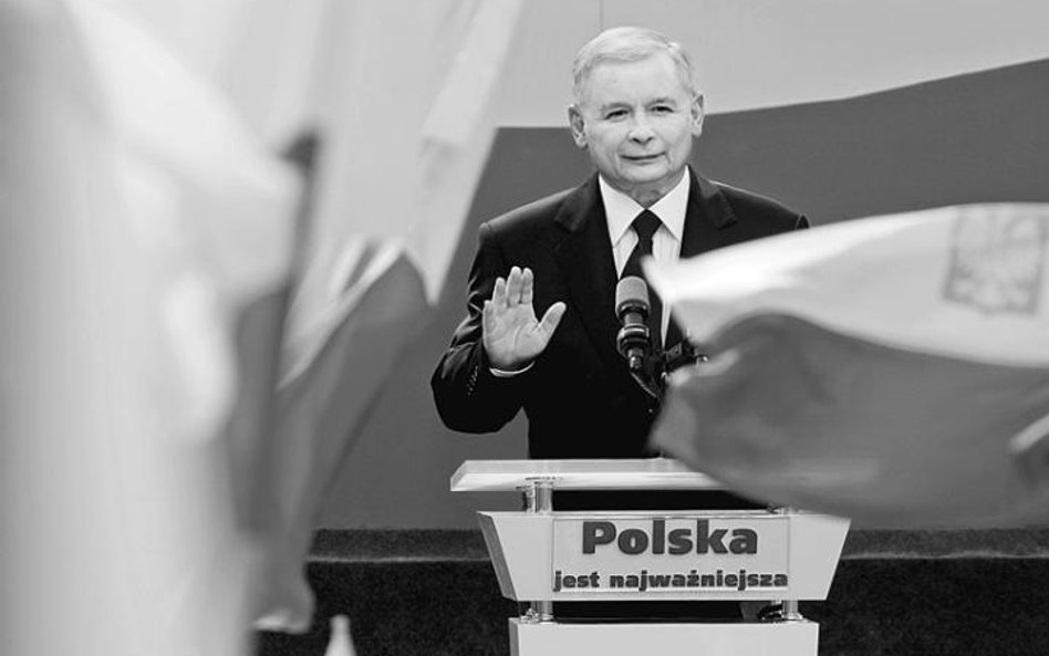 Jarosław Kaczyński podczas wiecu na Placu Teatralnym w Warszawie, 22 maja 2010 r.