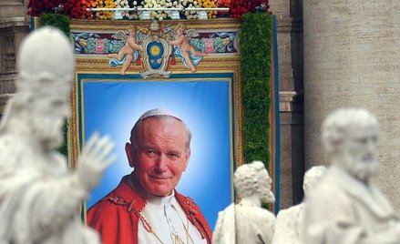 Ogromna oglądalność mszy kanonizacyjnej