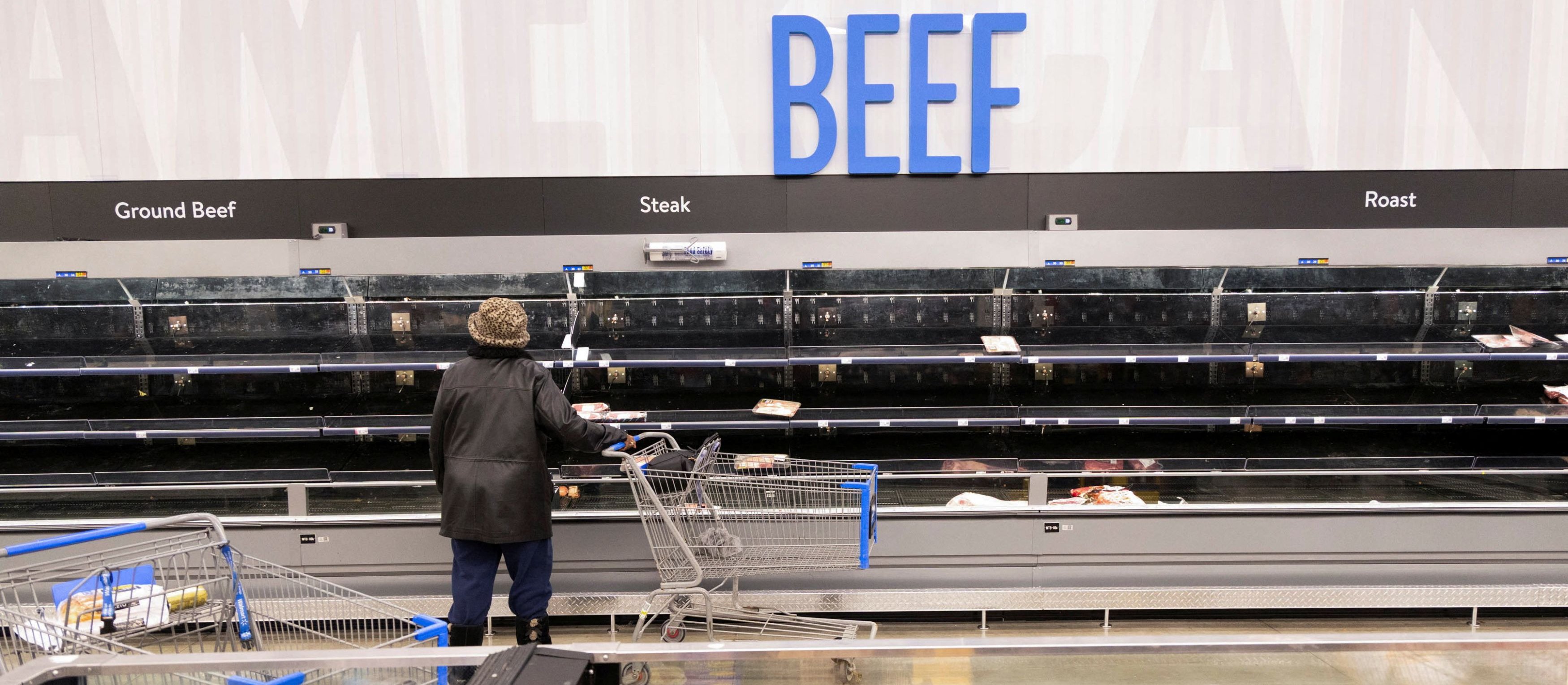 Odwołane loty, setki tysięcy osób bez prądu. Burza śnieżna paraliżuje USA