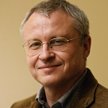 Poeta, wydawca, ekspert rynku mediów. Redaktor naczelny kwartalnika „Arka” i dziennika „Czas Krakows