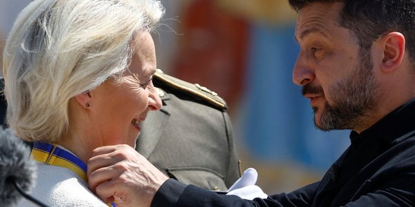 Zełenski odznaczył Ursulę von der Leyen. „Tego odznaczenia nikt nigdy nie odbierze”