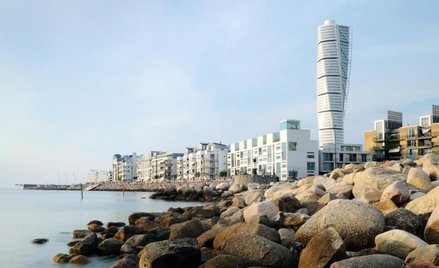 Turning Torso, zaprojektowany przez słynnego architekta hiszpańskiego Santiago Calatravę, stał się s