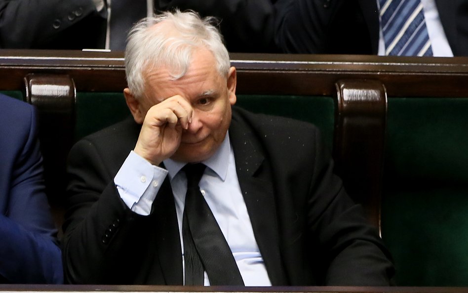 Prezes PiS Jarosław Kaczyński na sali plenarnej podczas posiedzenia Sejmu