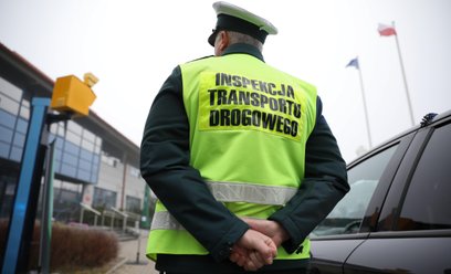 ITD może karać za przekroczenie prędkości i jazdę na czerwonym świetle, a nie za odmowę wskazania ki