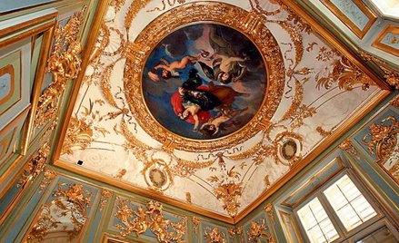 Raz, dwa, trzy! W górę patrzysz Ty!