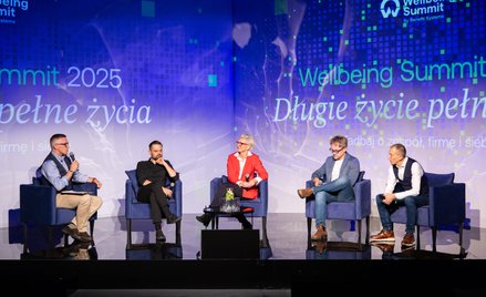 Uczestnicy debaty „Organizacje przyszłości: czy człowiek nadal będzie w centrum firmy w 2035 roku?”