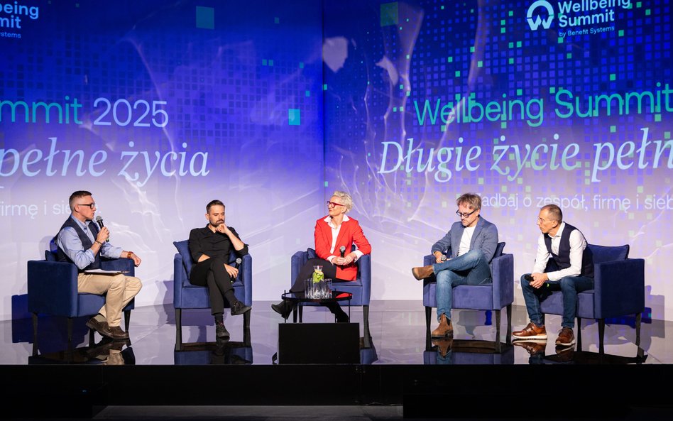 Uczestnicy debaty „Organizacje przyszłości: czy człowiek nadal będzie w centrum firmy w 2035 roku?”