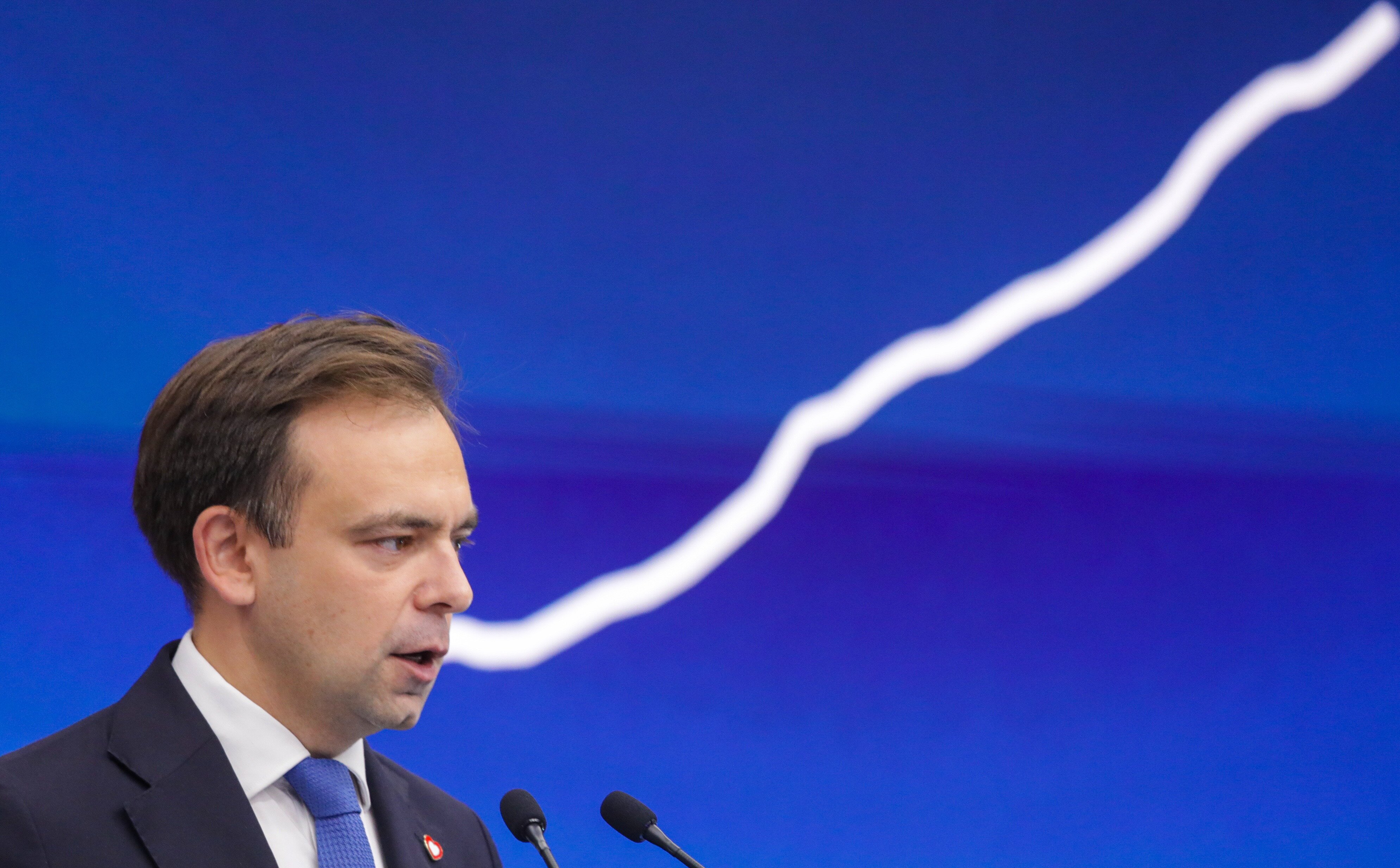 Prostowanie podatku Belki: kierunek dobry, ale dlaczego tak późno?