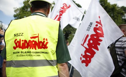Związki zawodowe: Niełatwo jest zwolnić działacza
