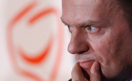 Donald Tusk: Wstrzymujemy ratyfikację ACTA