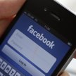 Facebook będzie zarabiał więcej na mobilnym rynku