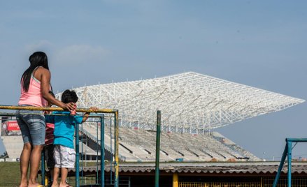 Ukończony w 70% stadion w Sao Paulo. Na tym obiekcie ma się odbyć mecz inaugurujący całą imprezę.