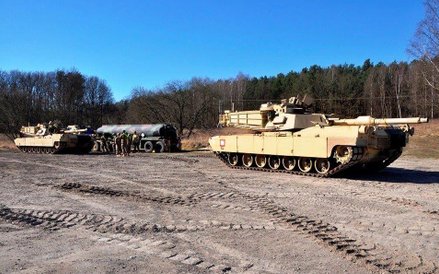 Polski przyjechało 13 czołgów Abrams