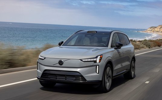 Volvo EX90 było pierwszym modelem, które otrzymało LiDAR