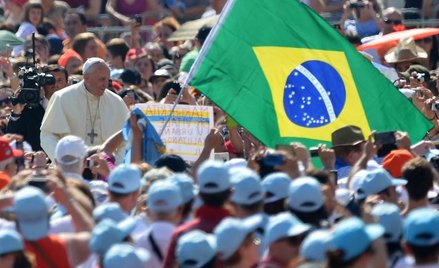 Papież: Bawcie się spokojnie i w duchu szacunku (galeria)