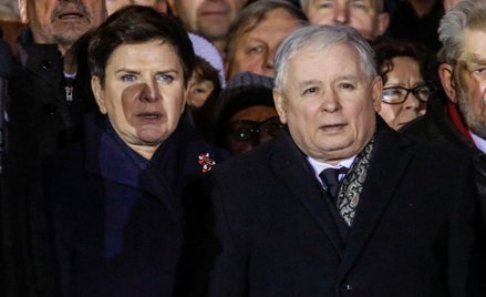 "New York Times": "KE musi tłumaczyć Polsce, że działa dla jej dobra"